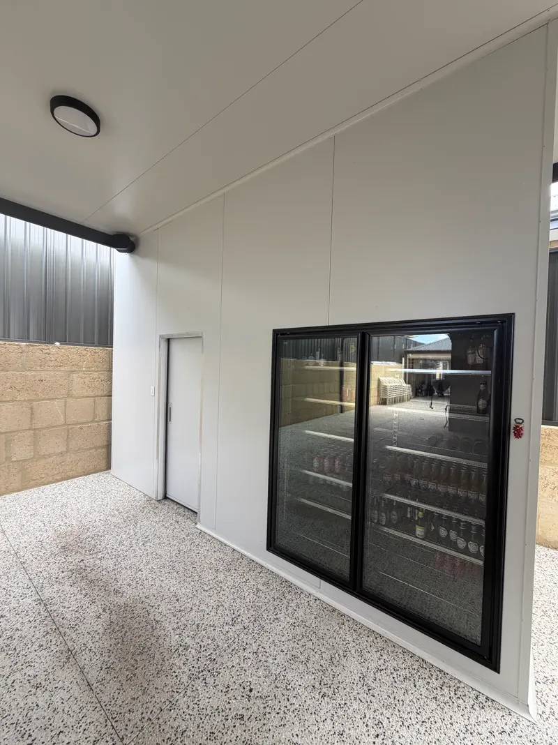 New cool room with glass display doors built by Calabreeze in Perth